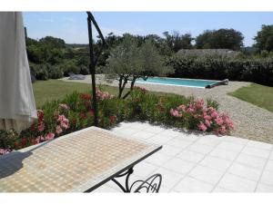 A beautiful new luxury villa close to Uz s