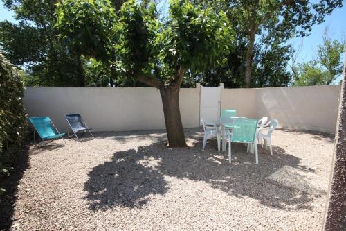 A quelques pas de la plage Belle Maison de vacances 8 couchages jardin parking, PORTIRAGNES PLAGE LXBOSQD