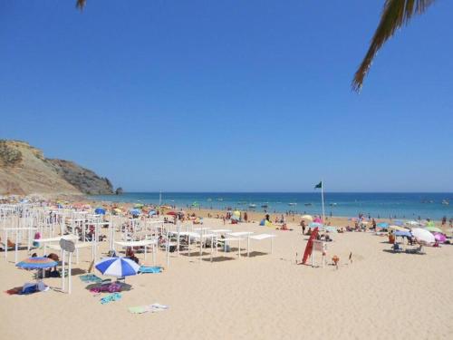 A stunning 10-bed villa in Luz!