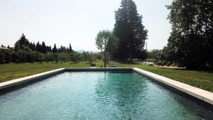 ACCENT IMMOBILIER - Mas des Pèlerins, Piscine, 13 pers