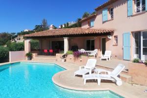 ACTINIES 2473 villa