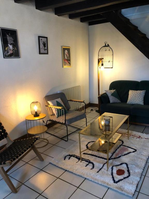 Adorable Villa with in Roquebrun Swimming Pool