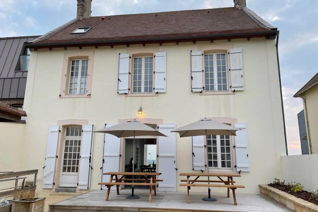 Villa Agon-Coutainville, villa bord de mer 27 Rue Amiraux Jehenne 50230 Agon-Coutainville