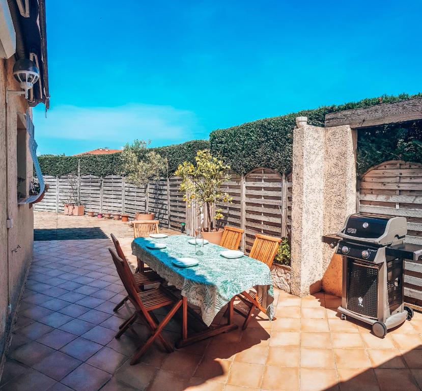 Agréable maison avec grande terrasse au calme 305 Chemin des Moyennes Bréguières, 06600 Antibes