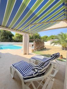 Agréable villa avec piscine privé 6IDC4