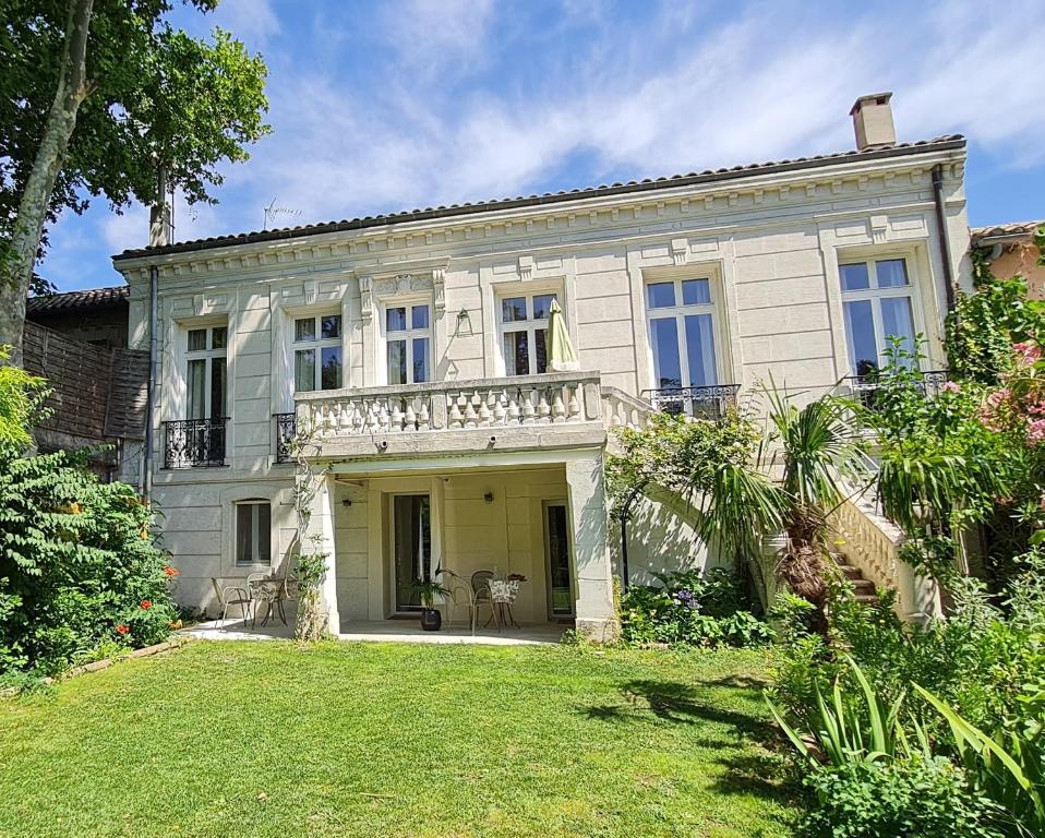 Maison d'hôtes Villa Aigarden maison d'hôtes 30 Avenue Saint-Jean, 84000 Avignon