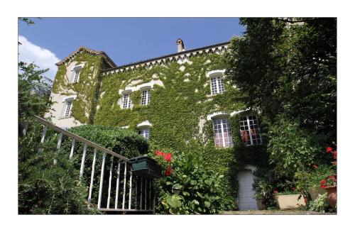 B&B / Chambre d'hôtes Villa Aimée 8, Montée Des Aulagniers Vals-les-Bains