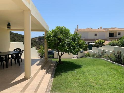 Albufeira Modern Vianna Lime Villa