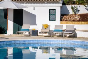 ALTIDO Unique Villa with Pool, Terrace and Tennis Court