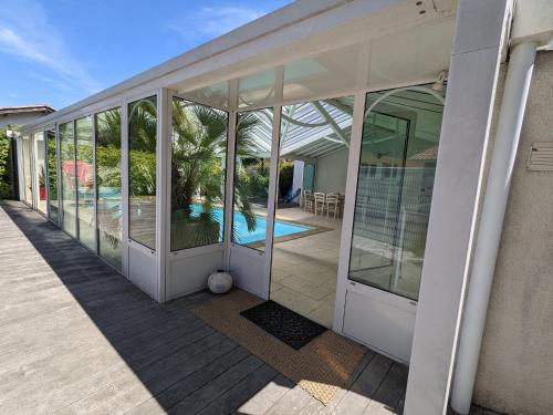 Villa 'Andercool' avec piscine utilisable en toutes saisons Andernos-les-Bains france