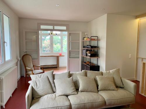Arcachon -belle Villa avec 5 chambres et Piscine chauffée privative