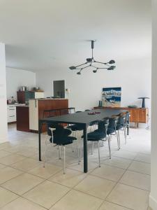 Arcachon Belle villa avec piscine et jardin privatifs - 4 chambres