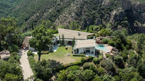 Art & design Villa with 360 view