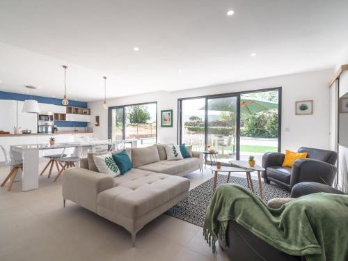 Attractive villa in Beaufort with private pool