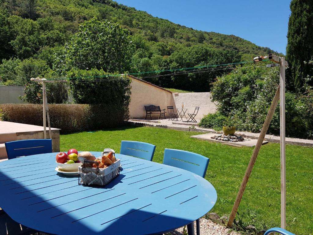 Villa Attractive villa in La Tour sur Orb with pool  34260 La Tour-sur-Orb