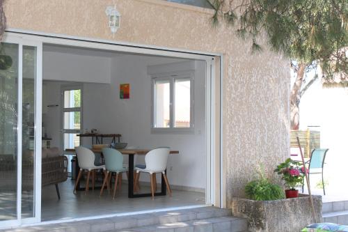 Villa au bord de mer, avec vue mer et accès plage San-Nicolao france