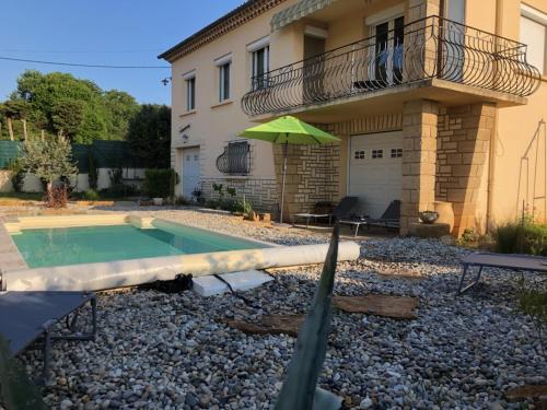 Villa Villa au calme avec piscine L'Insouleïados 4 étoiles 3 épis 21 rue des Oliviers Laudun-l\'Ardoise