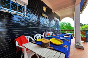 Azenhas Sea & Garden Villa by GT House