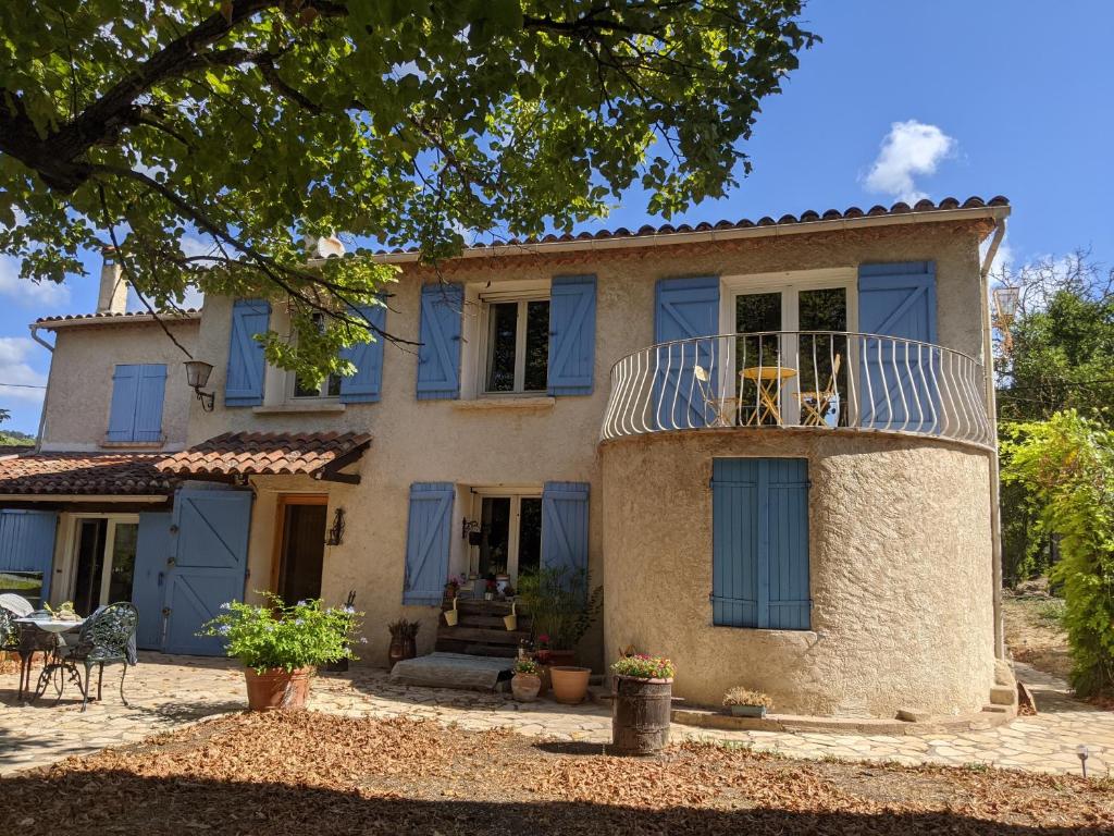 Villa Bastide provençale avec piscine Chemin du Fournigue Sud 83570 Cotignac