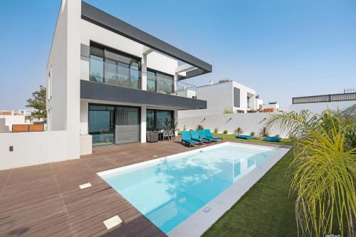 Be Glow Villa