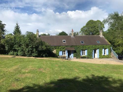 Beautiful and quiet country house 1h from Paris
