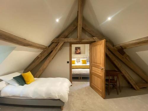 Beautiful Farmhouse - 1h40 South Paris