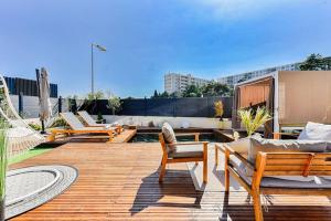 Beautiful house - 5min walk beach - 10min streetcar downtown