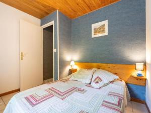 Beautiful villa in Les Salelles with private pool