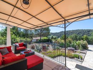 Villa Beautiful villa in Roquebrun with private pool  34460 Roquebrun Languedoc-Roussillon