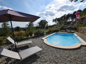 Beautifully located holiday villa with private swimming pool and lovely view