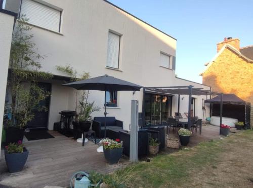 BELLE MAISON MODERNE 8 personnes possible 10 - PROCHE plages et commerces
