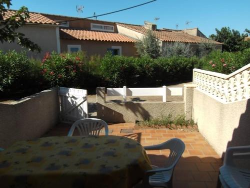 Belle villa 4 couchages a 200 m de la plage 2 chambres terrasse parking dans résidence sécurisée LRMP33