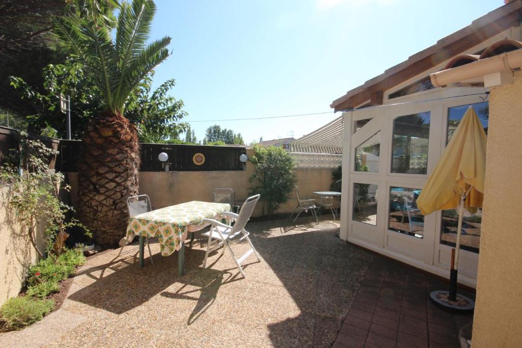 Belle villa 4 couchages a 400 m de la plage 2 chambres terrasse d angle parking dans résidence sécurisée avec piscine commune LROND39 AVENUE DU BOSQUET, 34420 Portiragnes