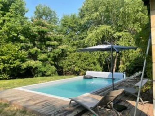 Belle Villa basque avec piscine et jardin de 3000m2