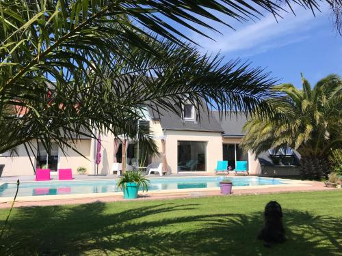 Belle villa bord de mer avec piscine