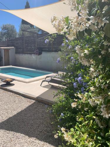 Belle villa récente de 120 m2 avec piscine