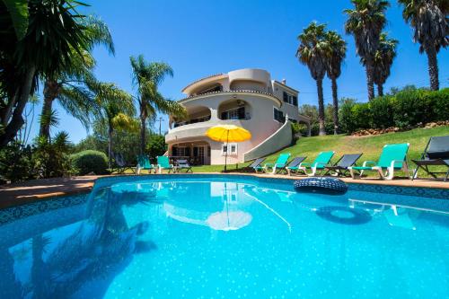 Villa Bliss 450 m2 Luxury Oasis with Saltwater Pool Boliqueime portugal