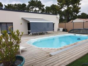 Blue Dreams Saint-Jean-de-Monts Private Pool