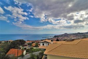 Villa Bom Successo Villa with Private pool in Funchal 1 Estrada da Boa Nova 9060-001 Funchal Madère