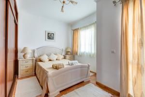 Bougainvilleas Villa