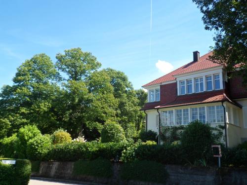 B&B / Chambre d'hôtes Villa Burgblick - luxury BnB Alois-Schnorr-str. 9 Staufen-en-Brisgau