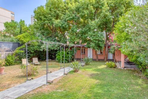 C7 Pointe Croisette 1min SAND BEACH 4BDR 4Bathroom 3Parking Private Garden AC
