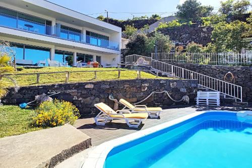 Villa Calcada with private pool by HR Madeira Santa Cruz portugal