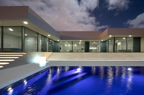 Maison de vacances Villa Camacho - Ultra Luxury R. da Vargem 21 Calheta