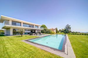 Cannes Luxury Rental - Modern Villa