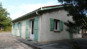 CAP FERRET (ref 2445)