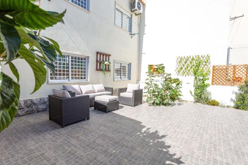 Caparica Beach Villa