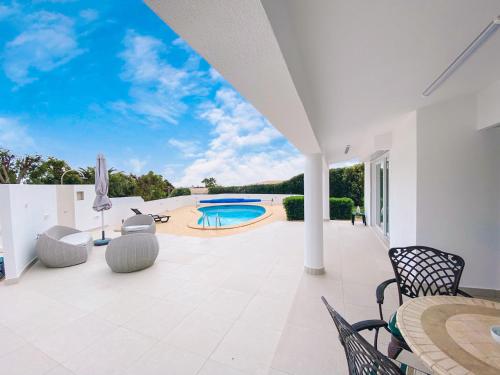 Casa Colibri - Villa com ginásio, sauna e piscina aquecida