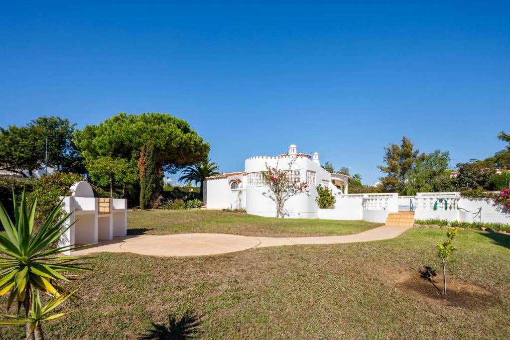 Villa Casa Cupula Urbanização Vale de Milho, Lote 3 8400-564 Carvoeiro