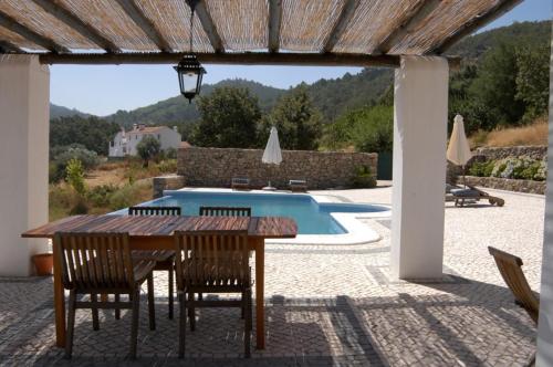 Casa das Pedras